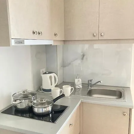 Rose 6 Apartment